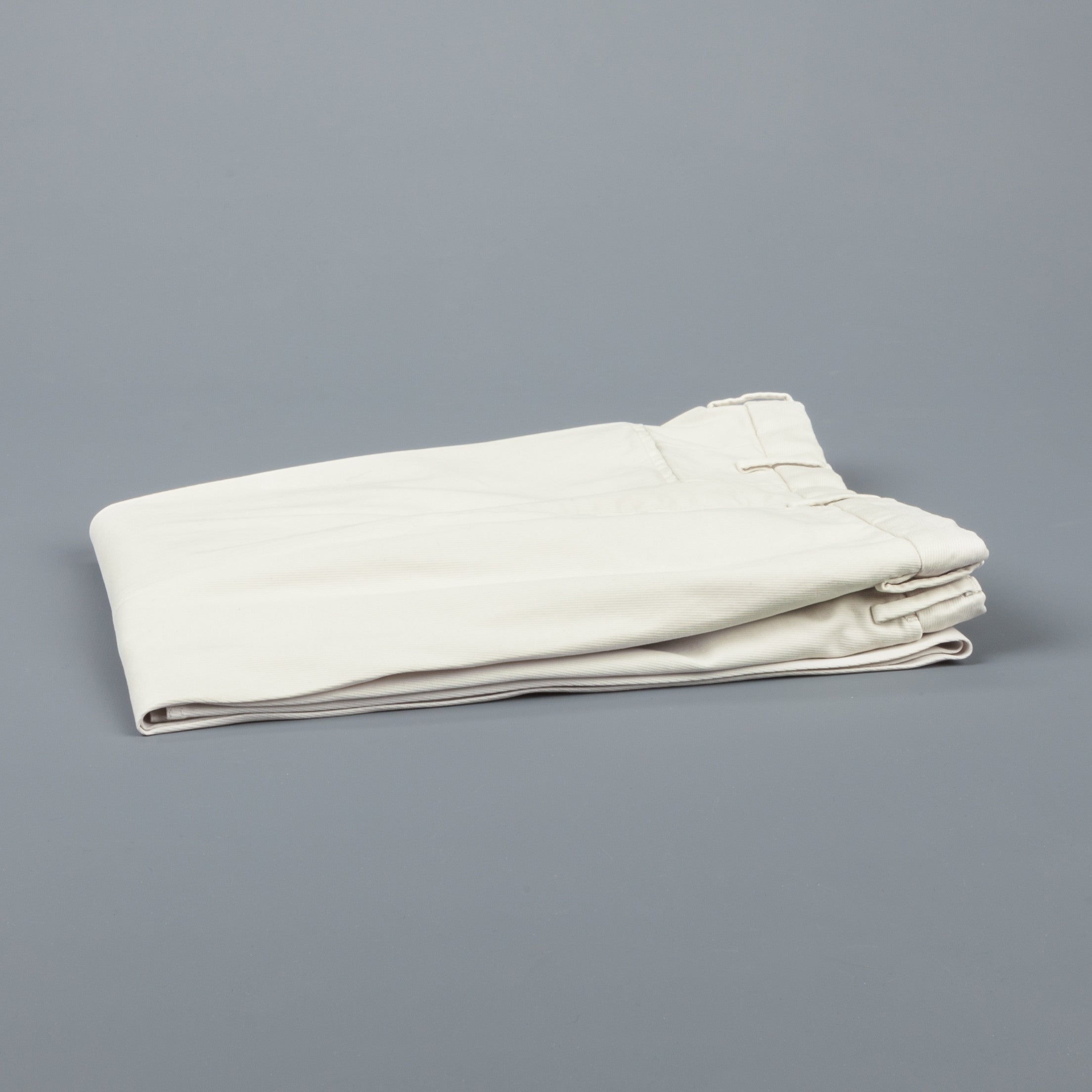 Incotex Venezia model 82 skin fit trico chino pants bianco naturale