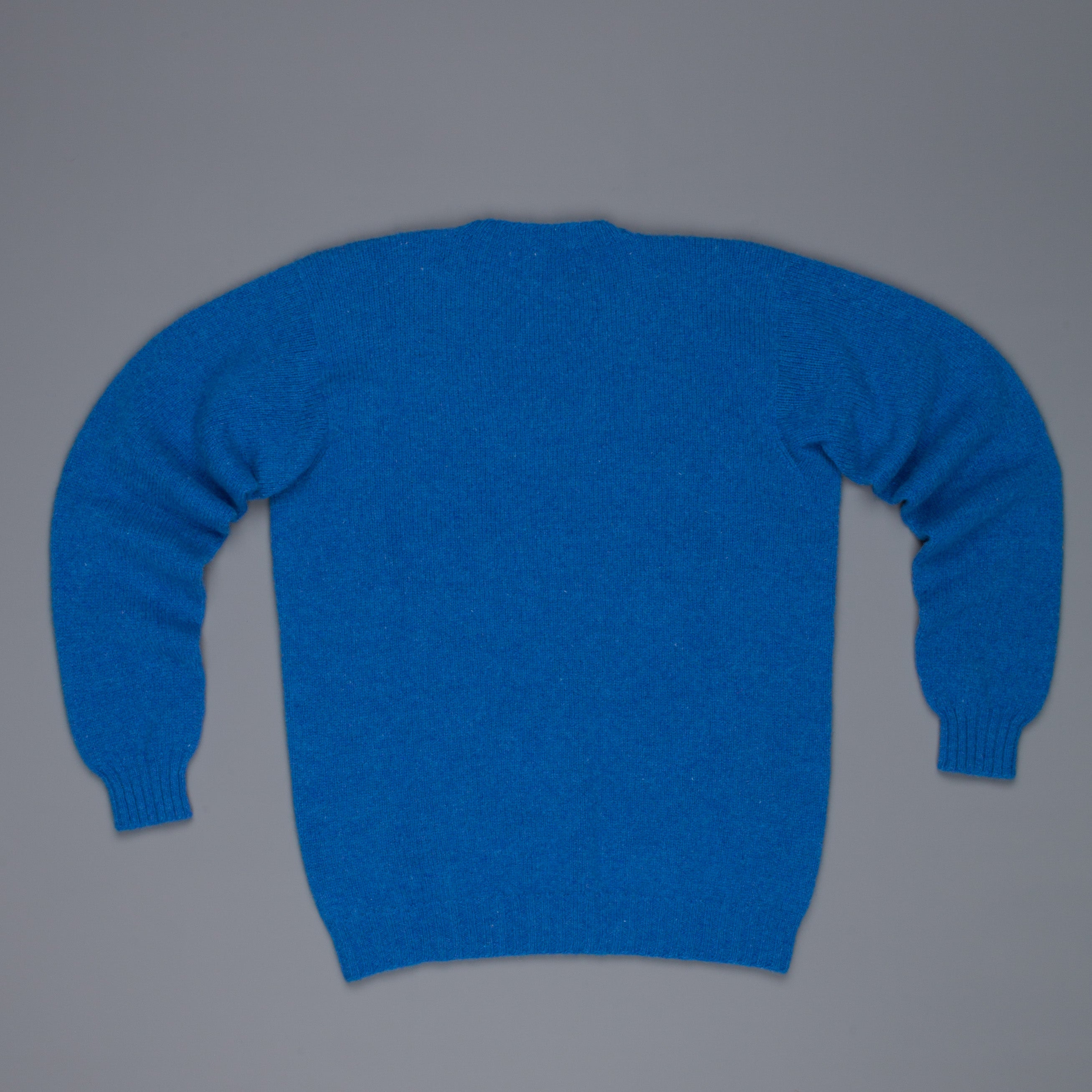 Laurence J. Smith  Super soft Seamless Crew Neck Pullover New Bright Blue