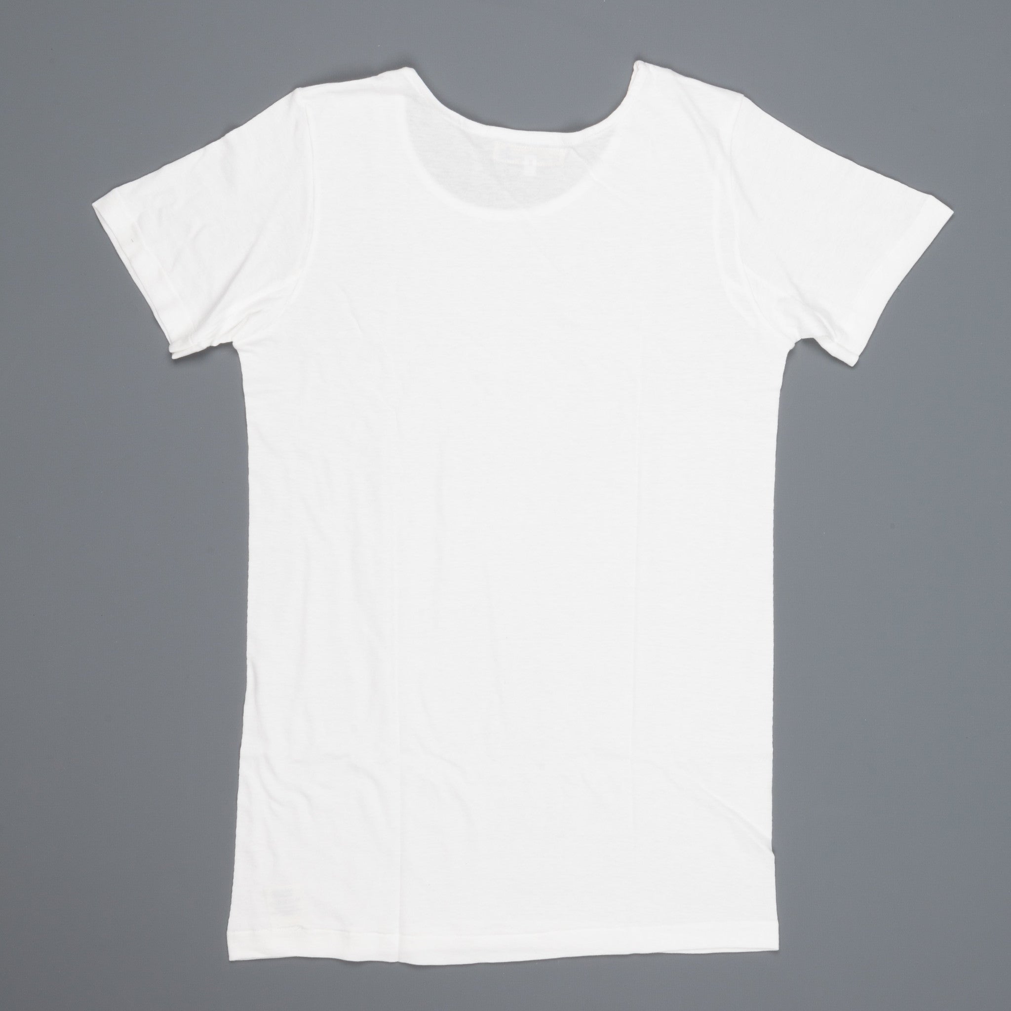 deres Mel first class T shirt ホワイト - メルカリ