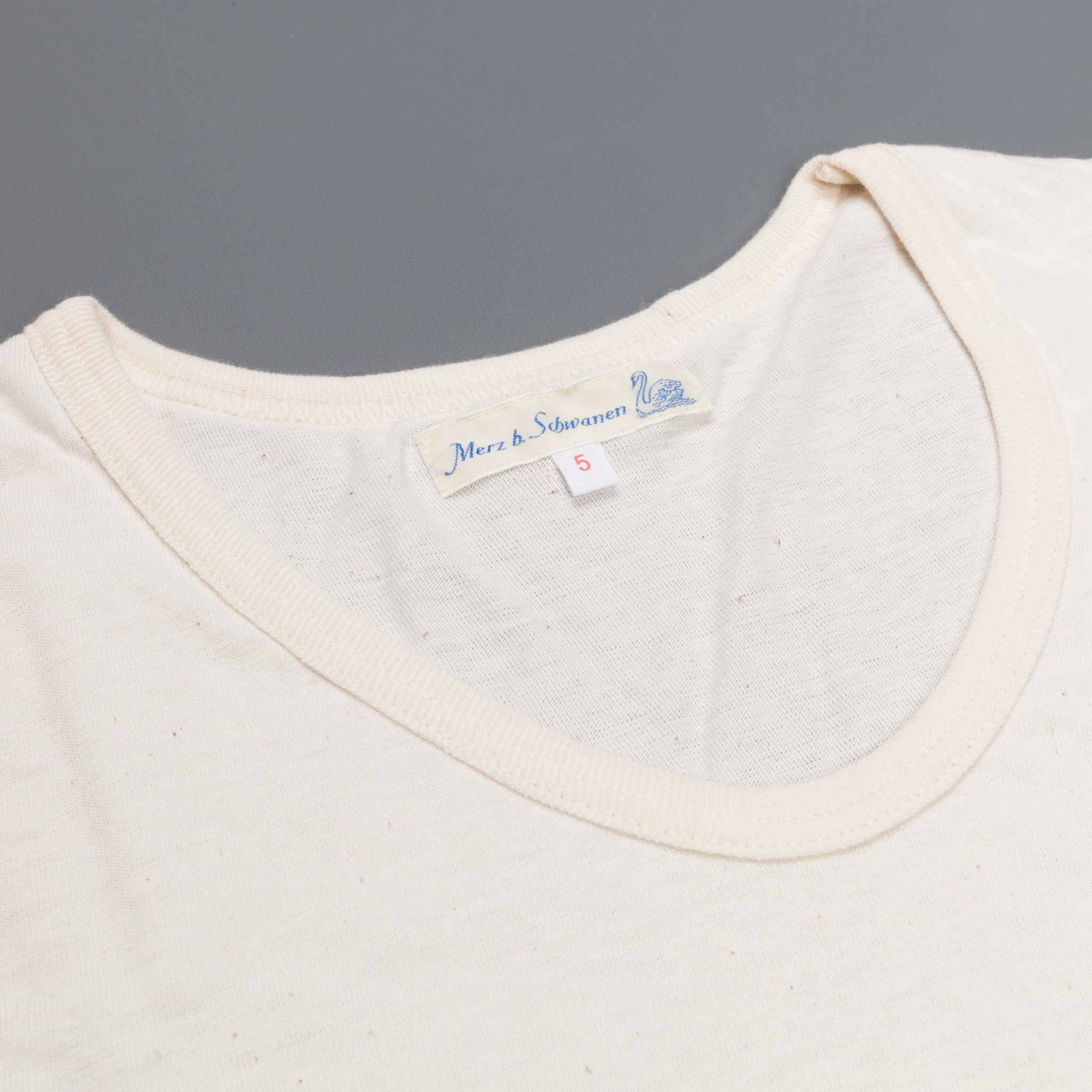 Merz B Schwanen 114V 20&#39;ies V shirt 1 thread maco imit Nature