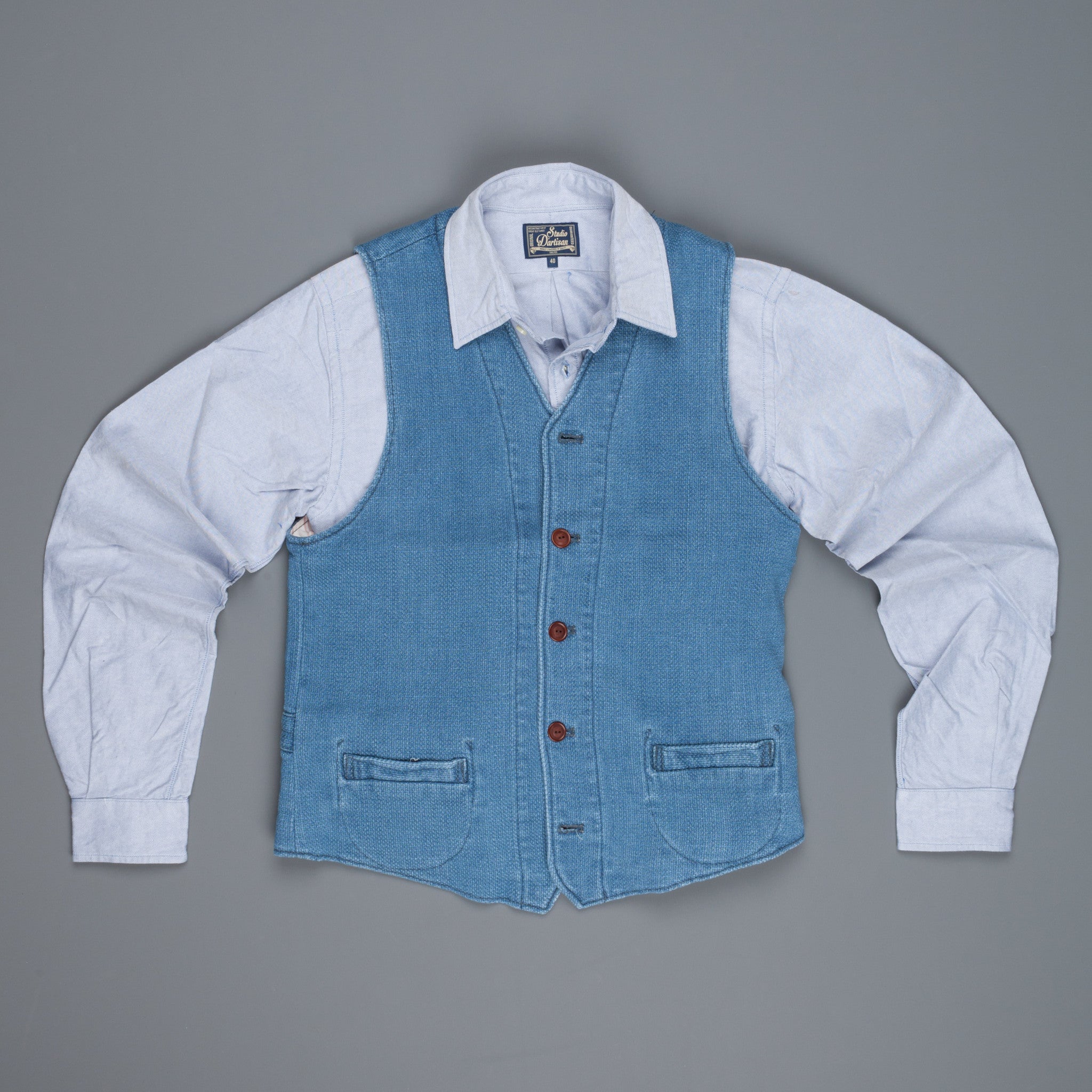 Studio D&#39;Artisan indigo dyed waistcoat model 4413U