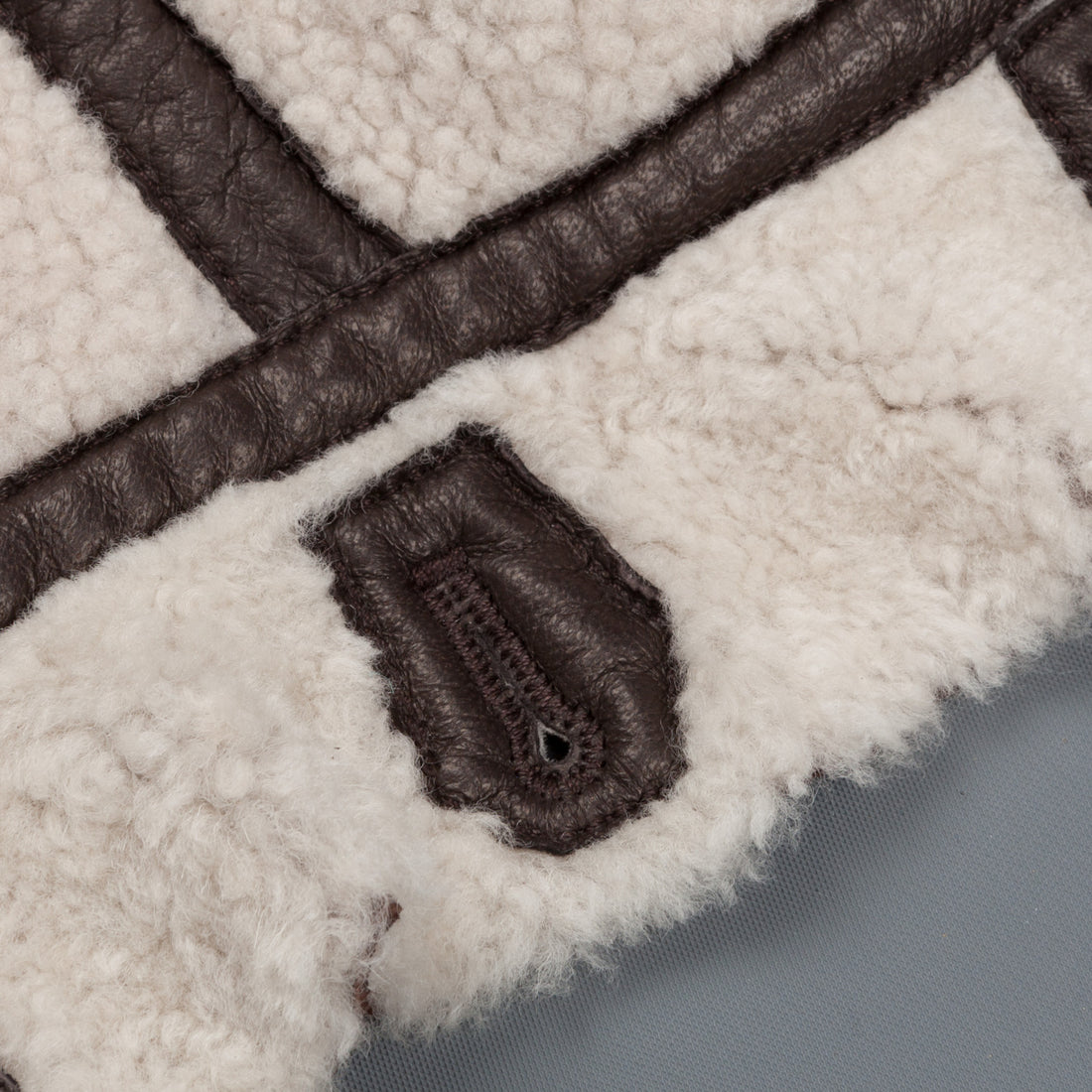 Ten C shearling hood Bianco Garza