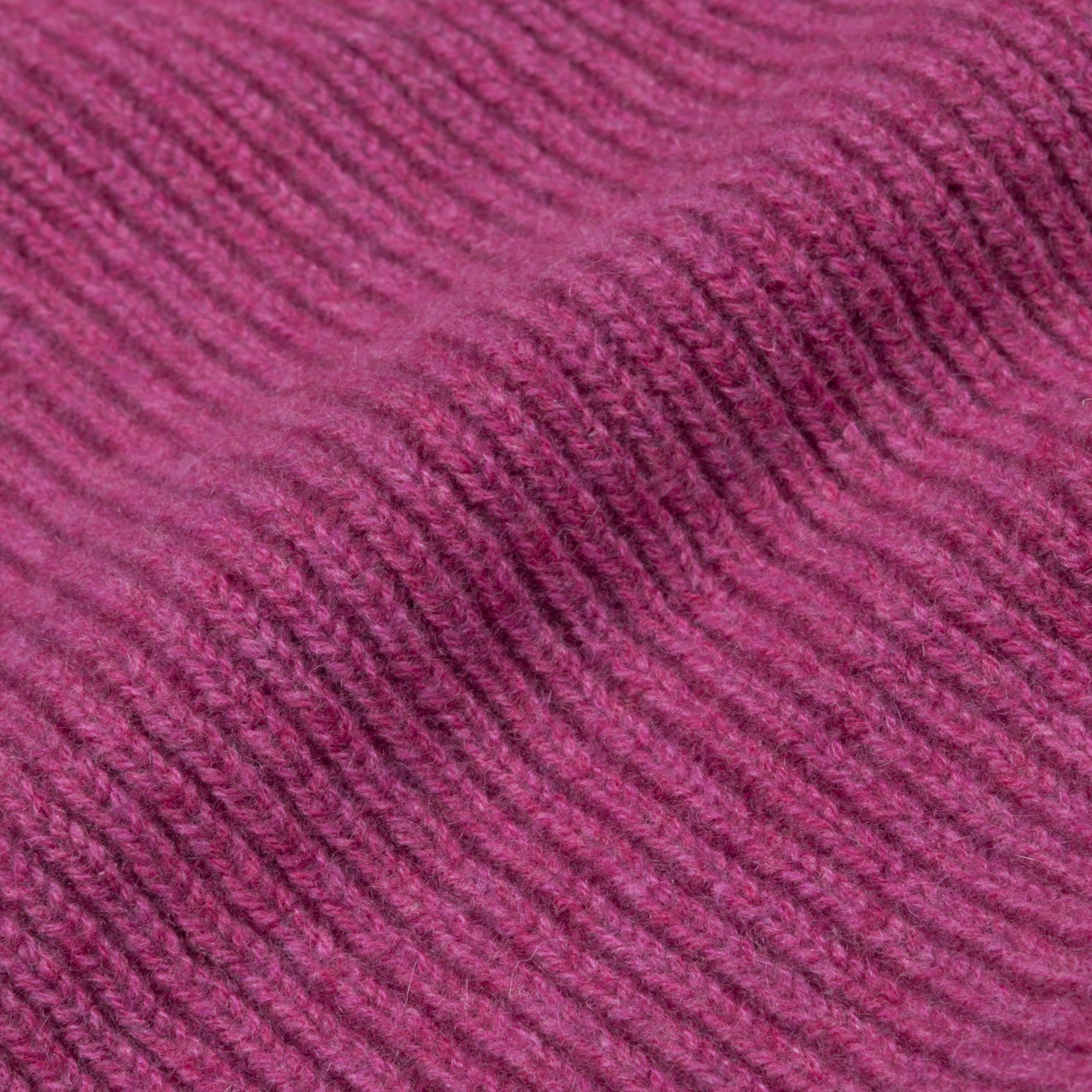 William Lockie Cashmere Ribbed Hat And Scarf Set Loganberry