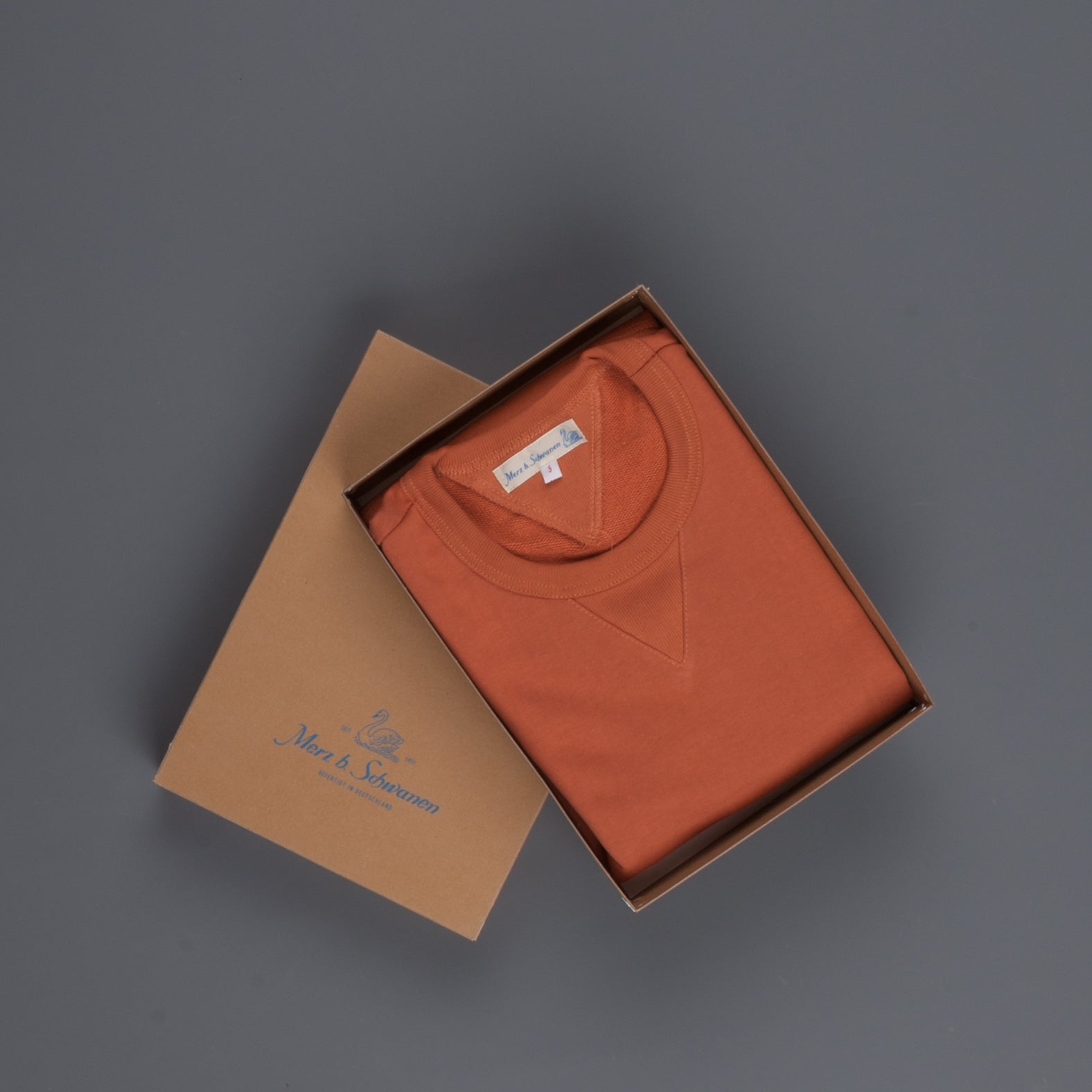 Merz B Schwanen 346 Fleece sweater light rust