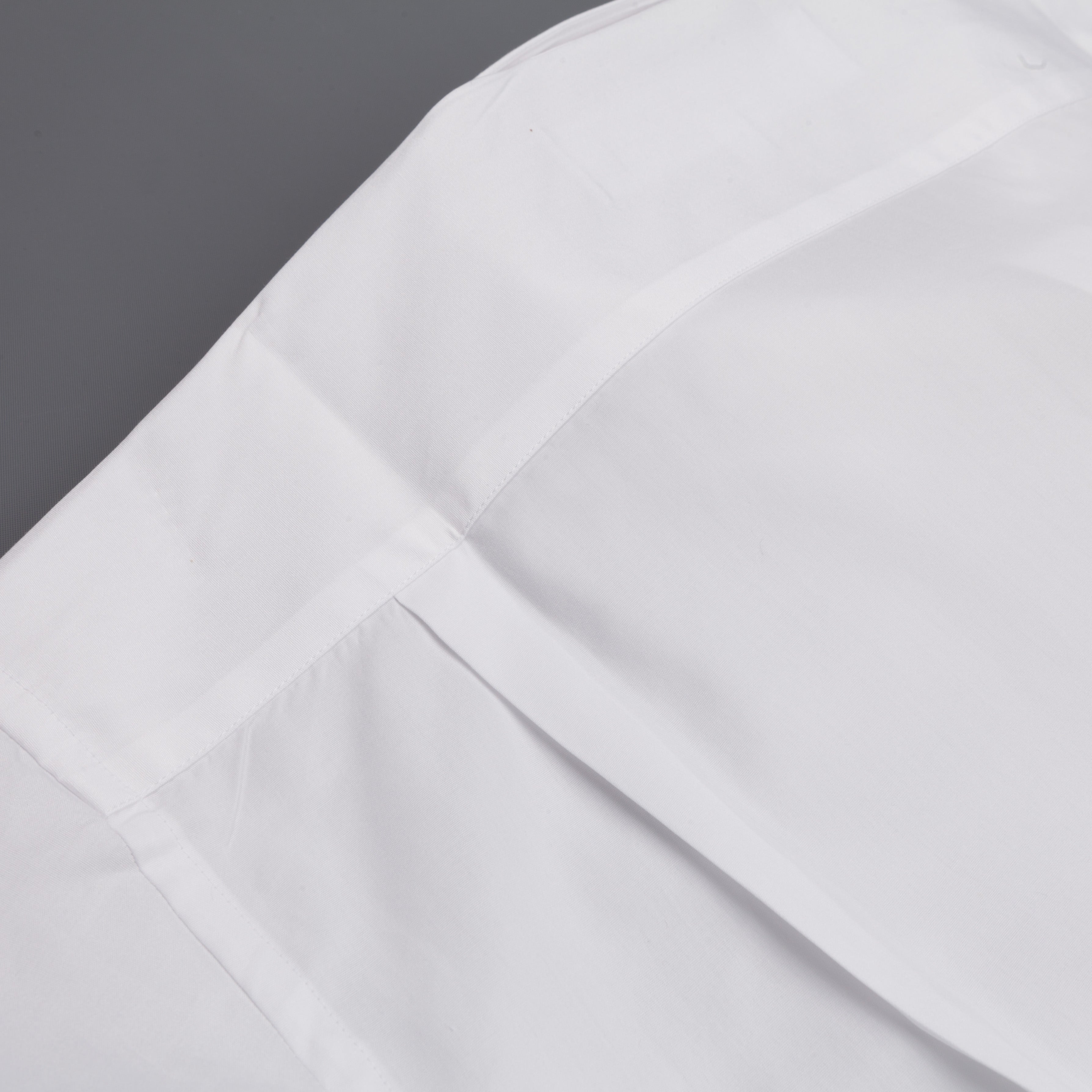 Comme des Garçons PLAY white shirt small red heart