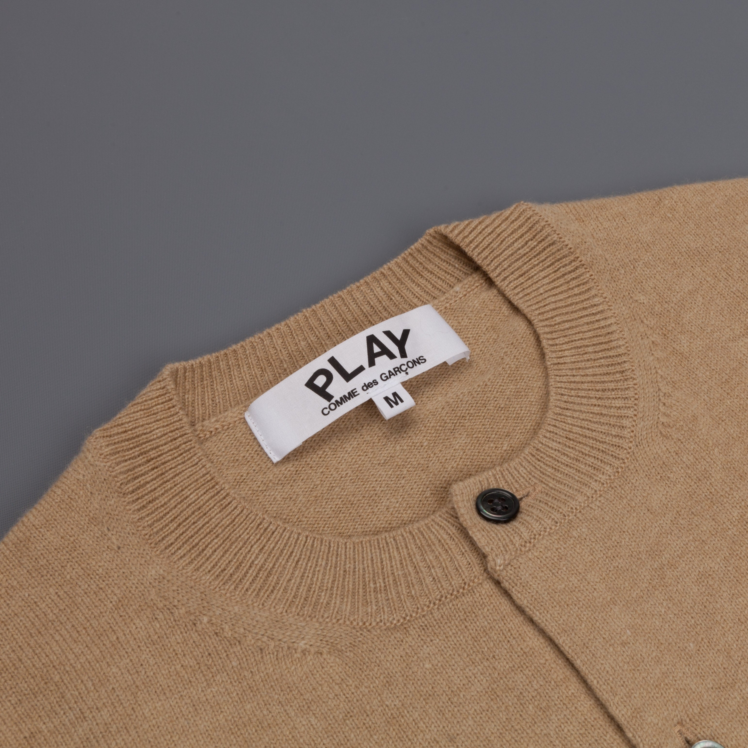 Comme des Garçons PLAY Woman cardigan beige white heart