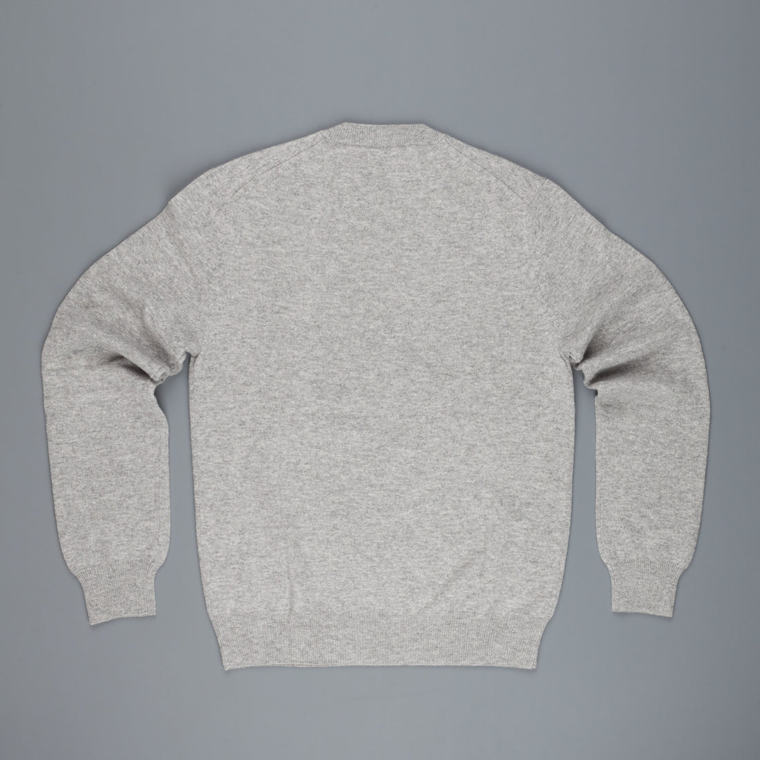 Comme des Garçons PLAY V-Neck pullover Light Grey Black heart