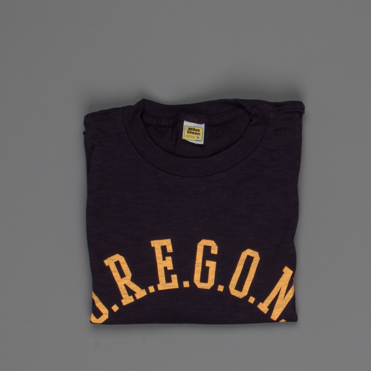 Velva Sheen SS Crew Neck &quot;O.R.E.G.O.N.&quot; Print in Navy